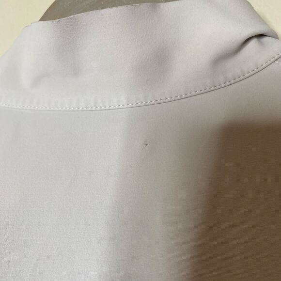 ADAY Something Borrowed Oyster Light Gray Shirt Size Medium - Picture 10 of 11